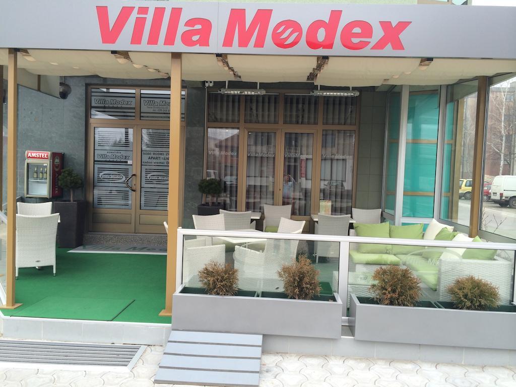 Guesthouse Villa Modex Paraćin Exteriör bild