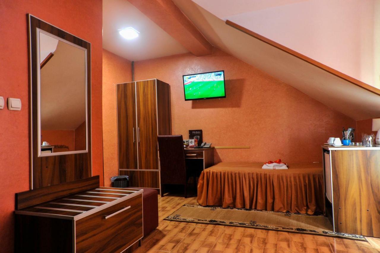 Guesthouse Villa Modex Paraćin Exteriör bild
